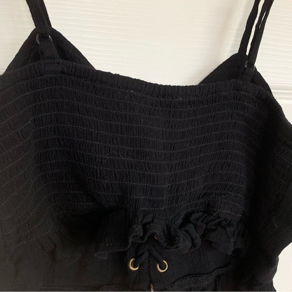 Black Corset-Style Lace-Up Front Cami Top - Picture 5 of 5